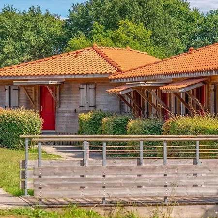 2 Bedroom In * Cassen